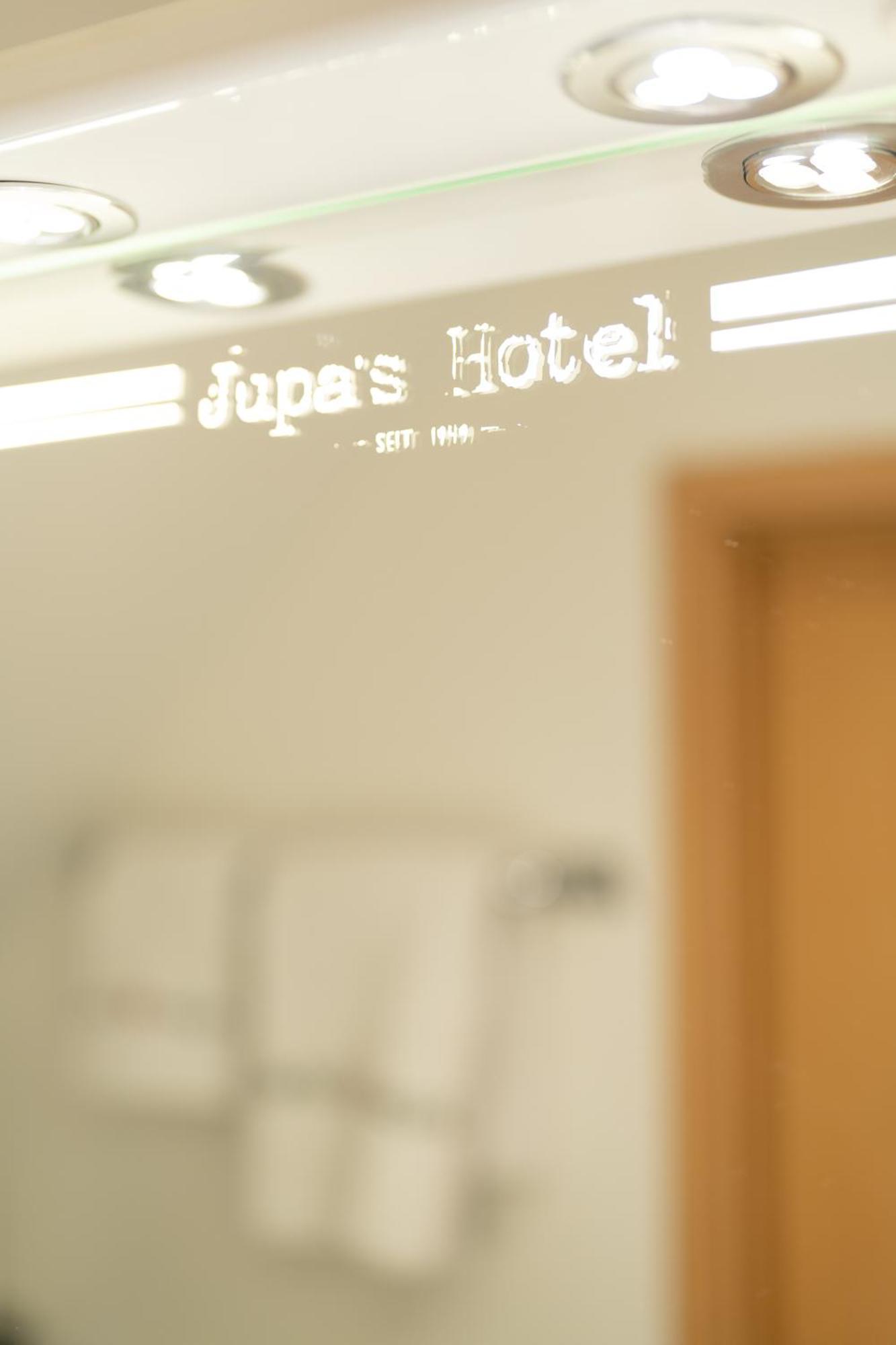 דיסלדורף Jupa'S Hotel מראה חיצוני תמונה